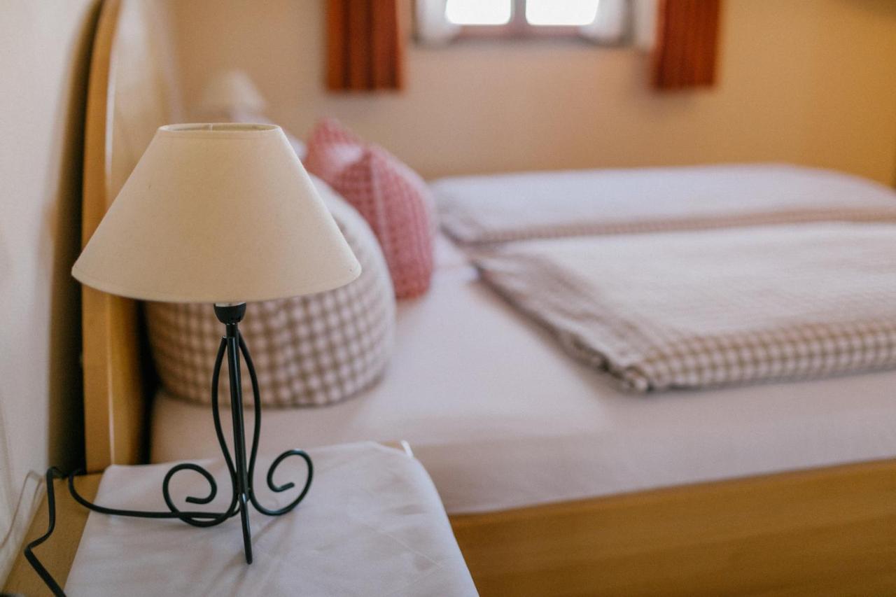 Hotel Vogtareuther-Hof Bagian luar foto