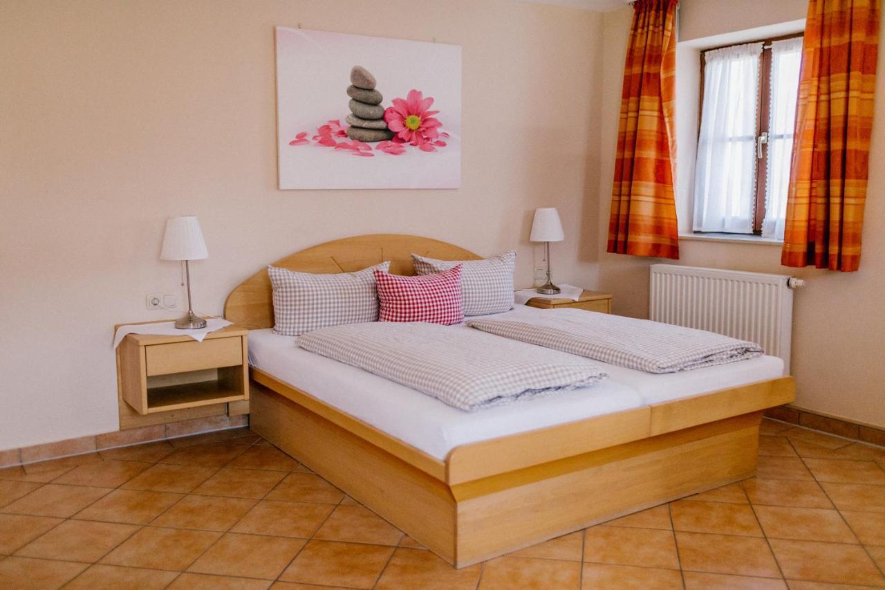 Hotel Vogtareuther-Hof Bagian luar foto