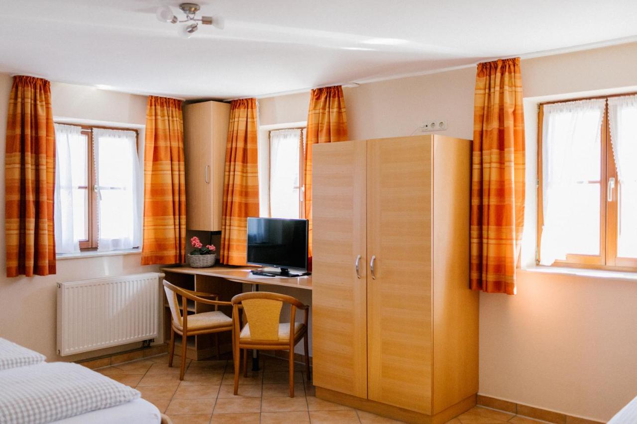 Hotel Vogtareuther-Hof Bagian luar foto